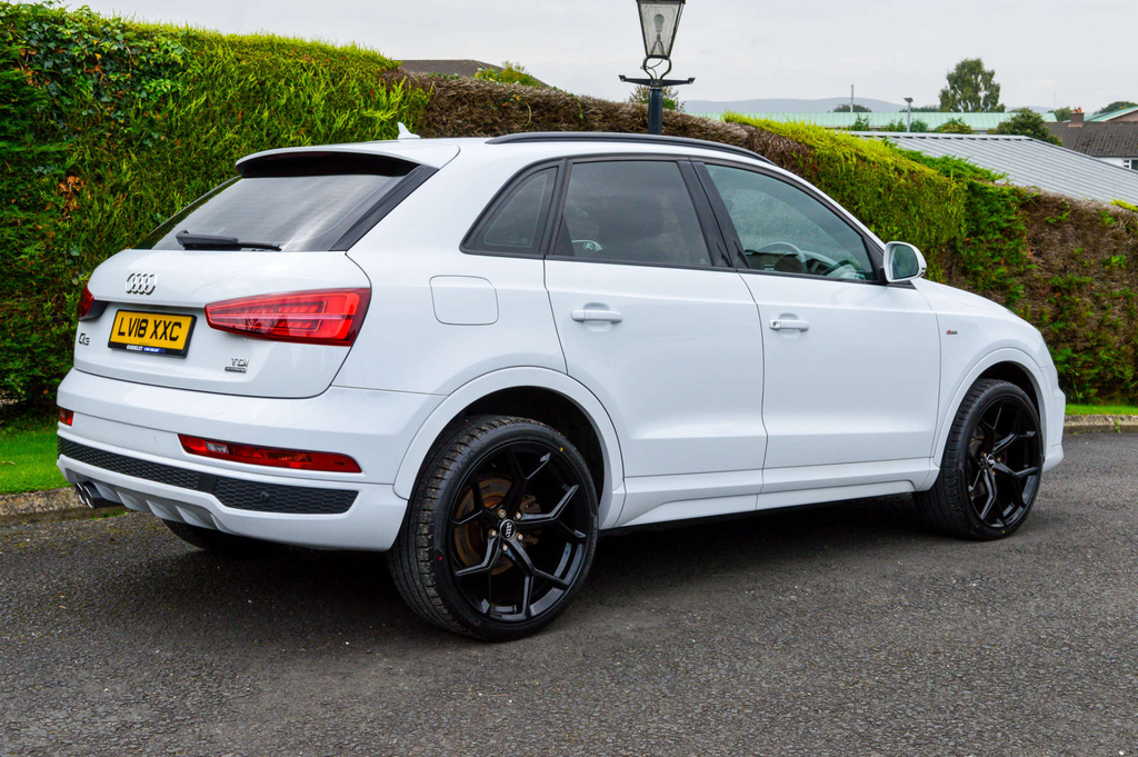 Audi Q3 1.4T Fsi Black Edition S Tronic Grey #5