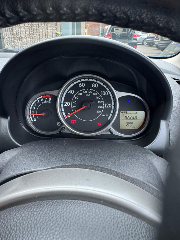 Mazda 2 Sport Venture Edition Red #17