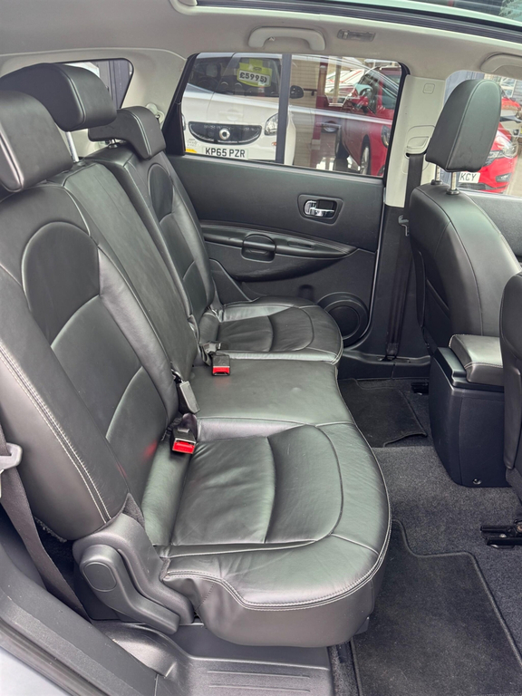 Nissan Qashqai+2 Plus 2 N-tec White #9