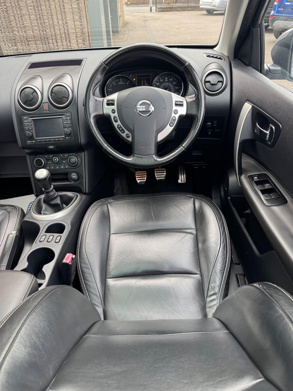 Nissan Qashqai+2 Plus 2 N-tec White #15
