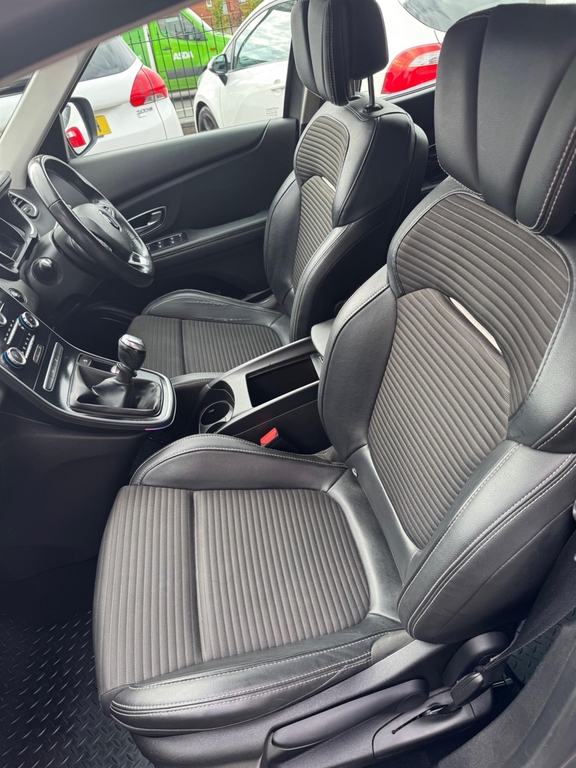 Renault Grand Scenic 1.5 Dci Dynamique S Nav #10