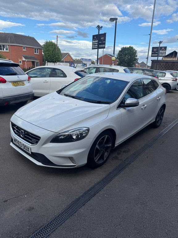 Volvo V40 1.6 D2 R-design Euro 5 Ss White #5