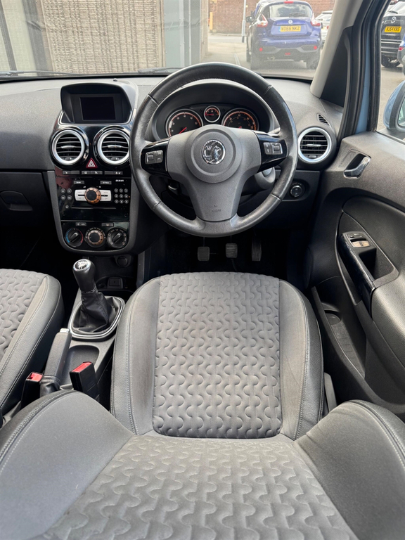 Vauxhall Corsa I Turbo Ecoflex Limited Edition White #14