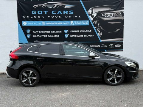 Volvo V40 2.0 D2 R-design Black #3