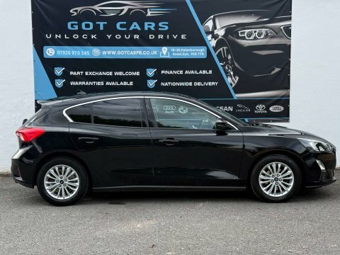 Ford Focus 1.0T Ecoboost Titanium Black #3