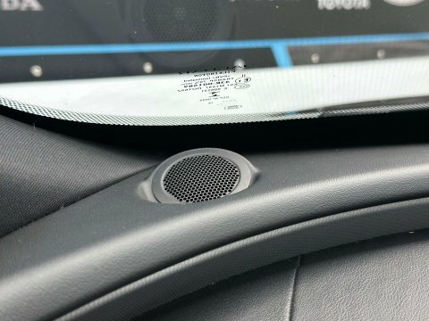 Jaguar XE Saloon Silver #50