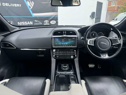 Jaguar F-Pace 2.0 D180 R-sport Awd Euro 6 Ss 2017 Grey #52