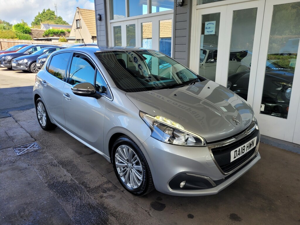 Peugeot 208 Hatchback Grey #7