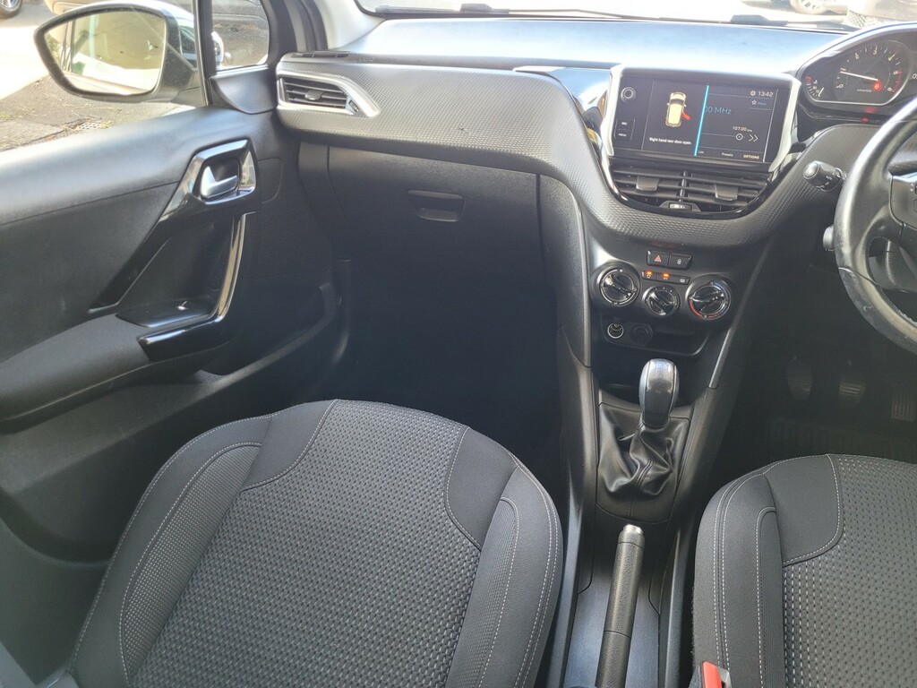 Peugeot 208 Hatchback Grey #13