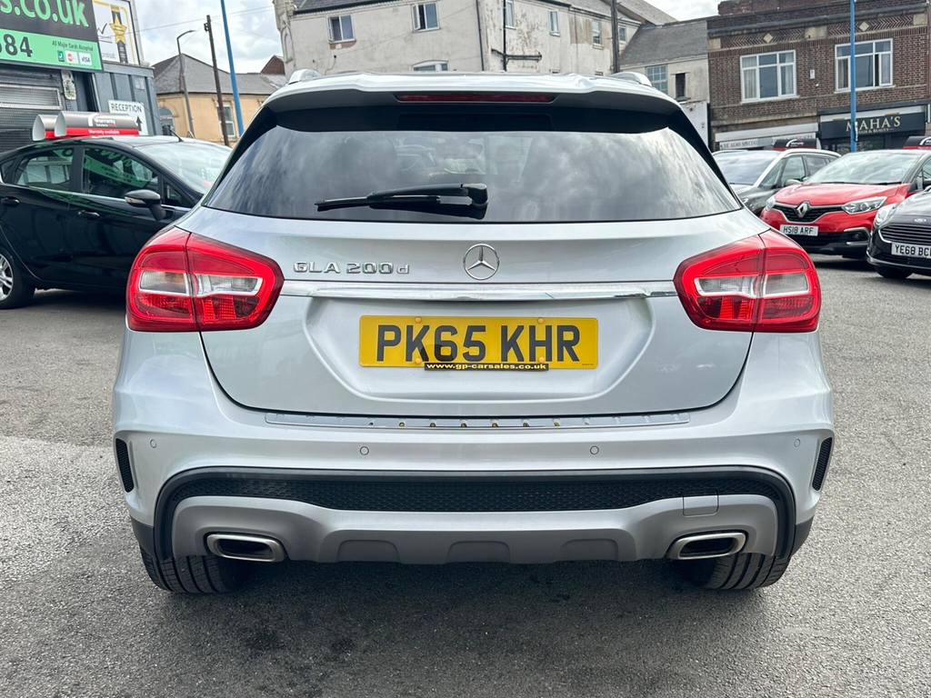 Mercedes-Benz GLA Class 2.1 D Amg Line Executive Euro 6 Ss Silver #6