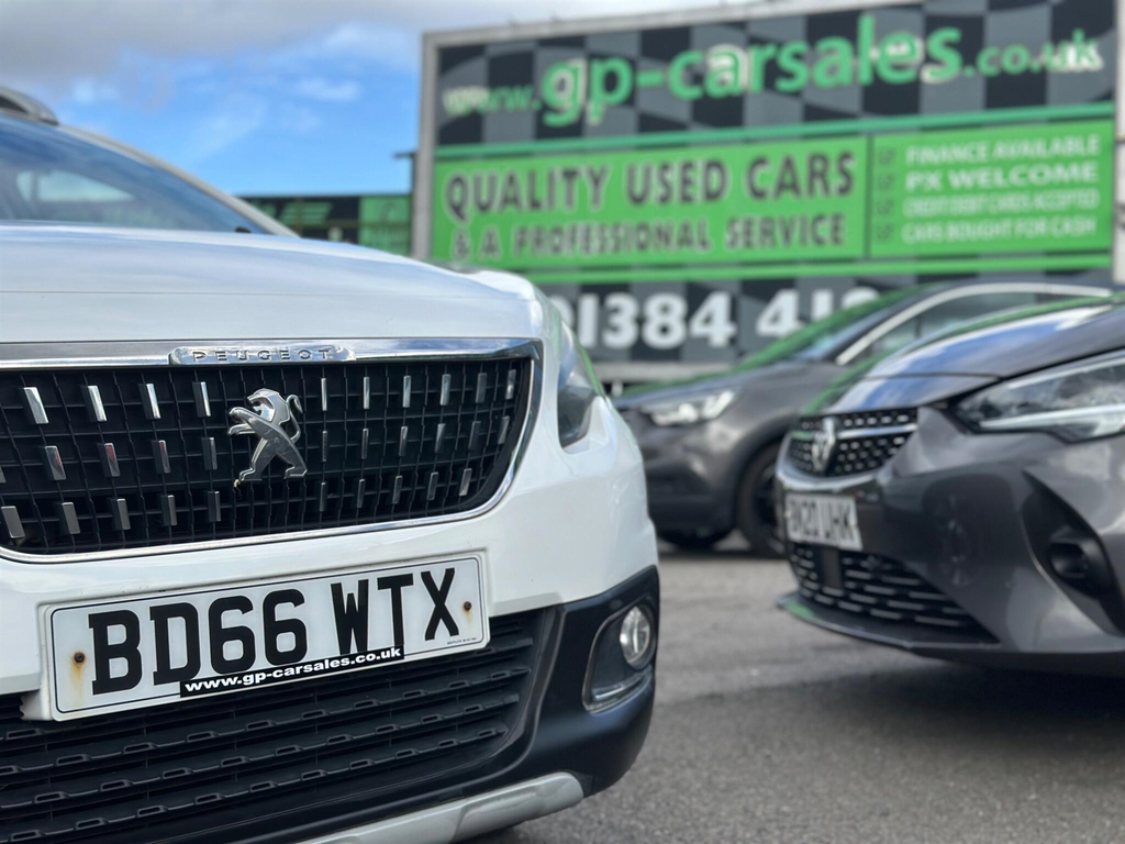 Peugeot 2008 1.2 Puretech Active Grey #46