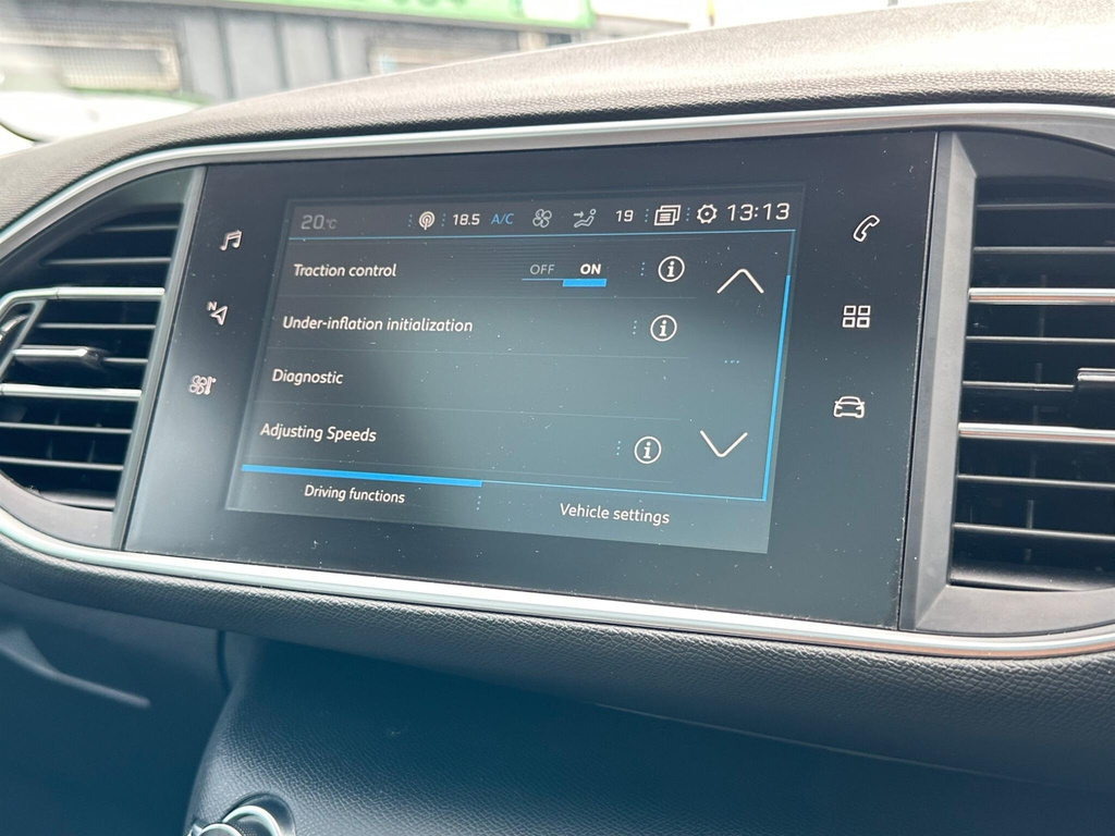 Peugeot 308 Hatchback Black #17