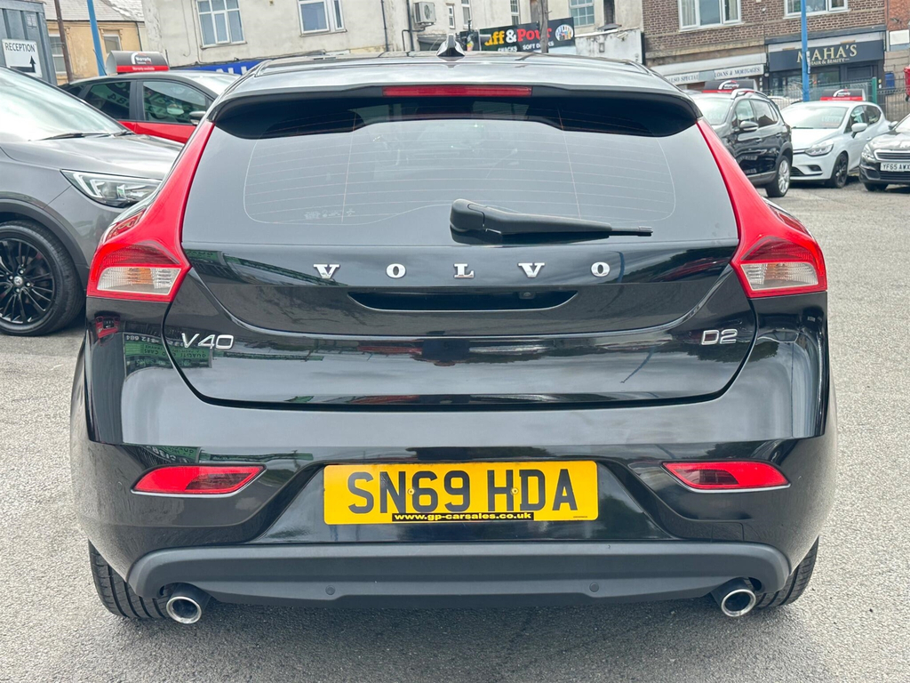 Volvo V40 2.0 D2 Momentum Edition Euro 6 Ss Black #6