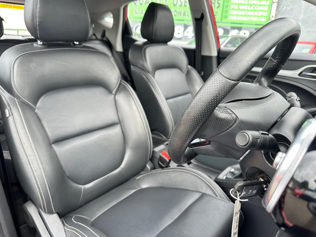 MG ZS Zs Excite T Red #31