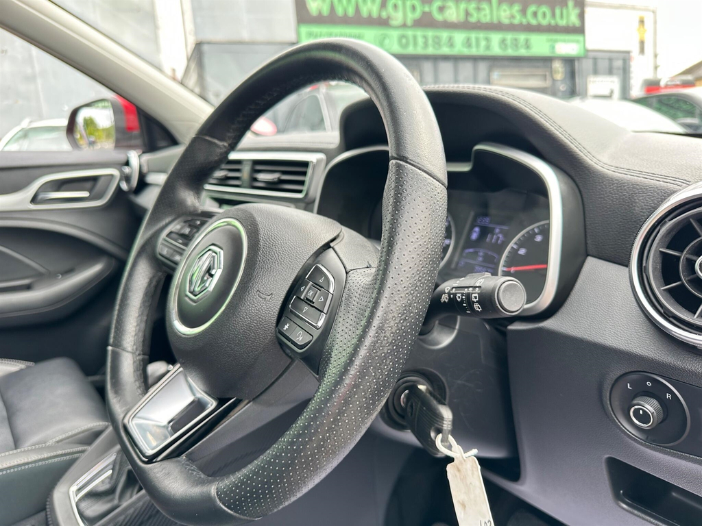MG ZS Zs Excite T Red #11
