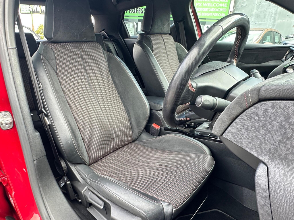 DS DS 3 Crossback 1.2 Puretech Prestige Crossback Eat8 Euro 6 Ss Purple #25