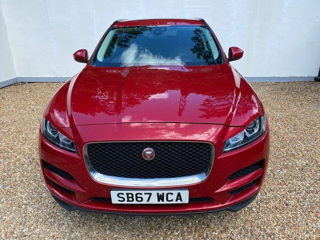 Jaguar F-Pace 2.0 Prestige Awd Red #4