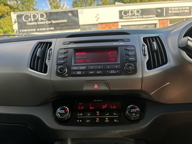 Kia Sportage 1 White #25