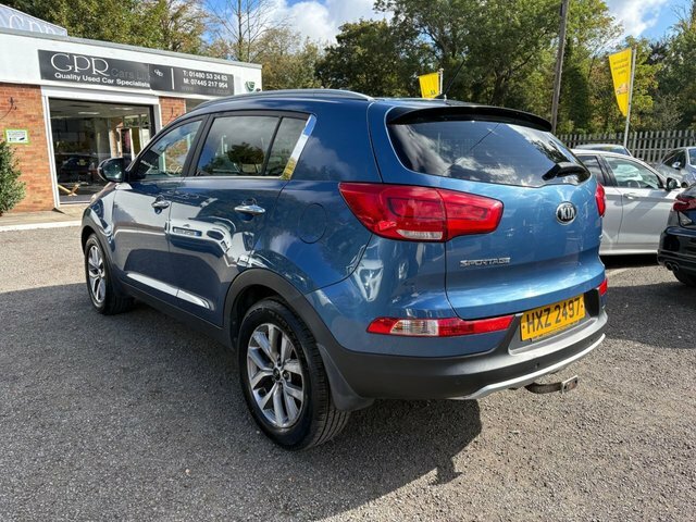 Kia Sportage 1 White #29