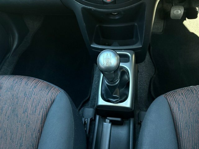 Nissan Note 1.6 16V Tekna Hatchback Euro 4 Blue #19
