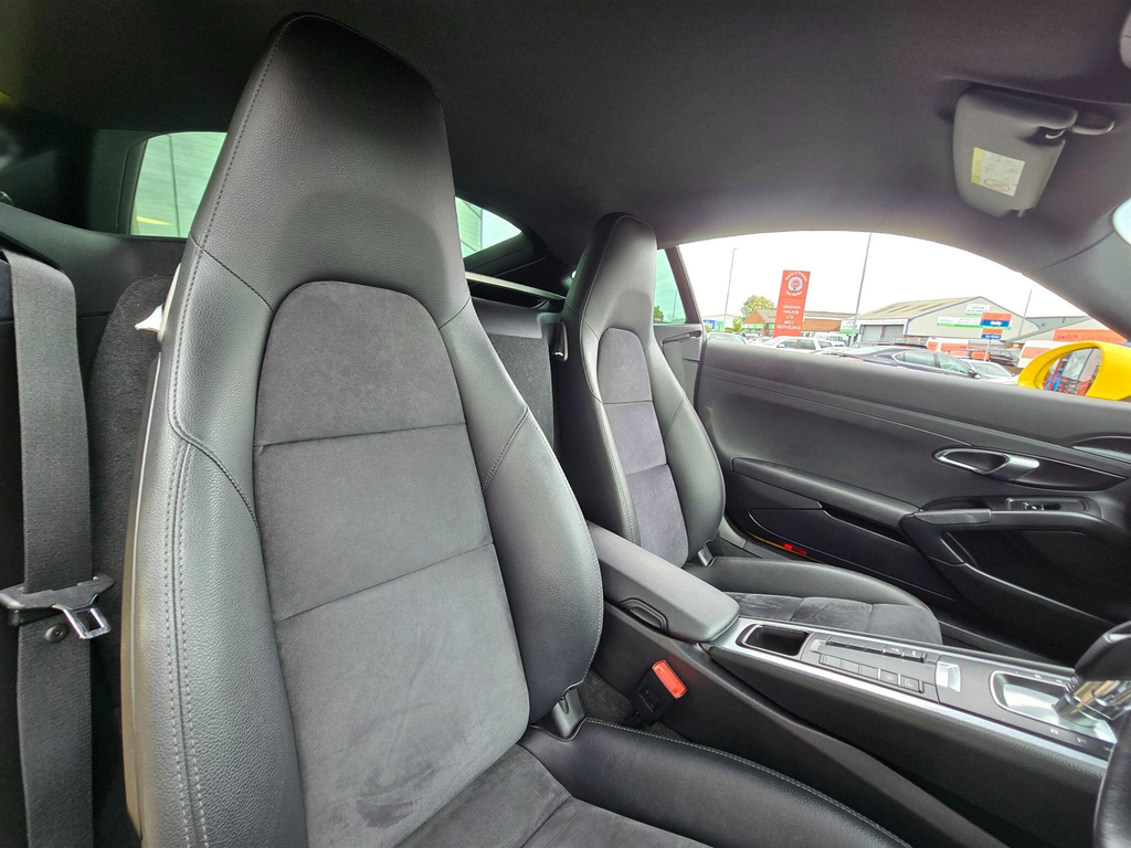Porsche Cayman Coupe Silver #25