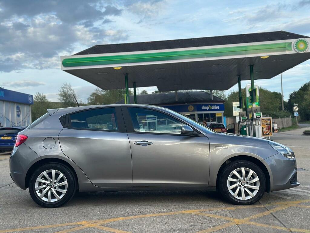 Alfa Romeo Giulietta 1.4 Tb Giulietta Euro 6 Ss Grey #2