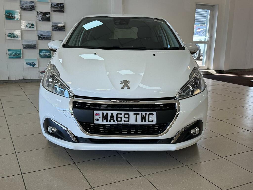 Peugeot 208 1.2 Puretech Tech Edition Euro 6 Ss White #5