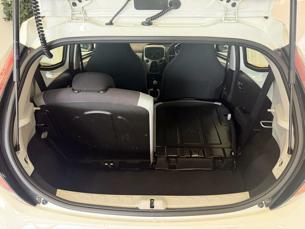 Toyota Aygo Blue #25