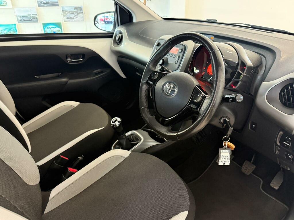 Toyota Aygo Blue #33