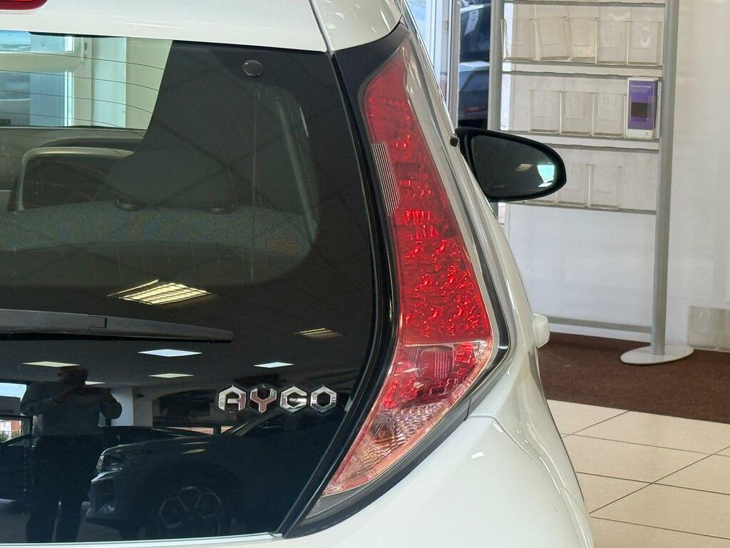 Toyota Aygo Blue #34
