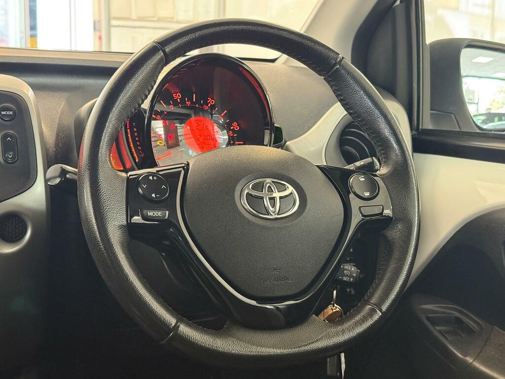 Toyota Aygo Blue #28