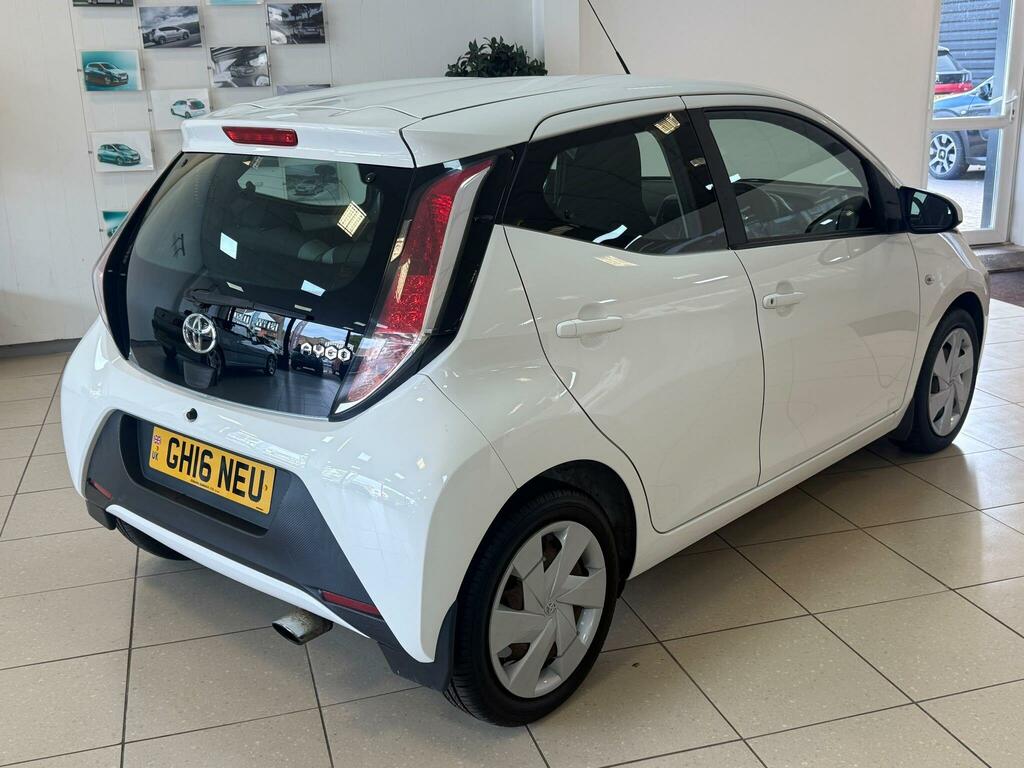 Toyota Aygo Blue #10
