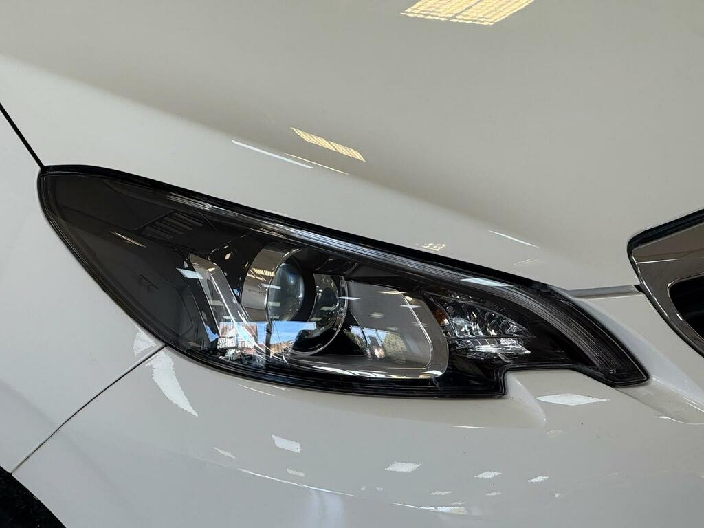 Peugeot 108 Collection Green #37