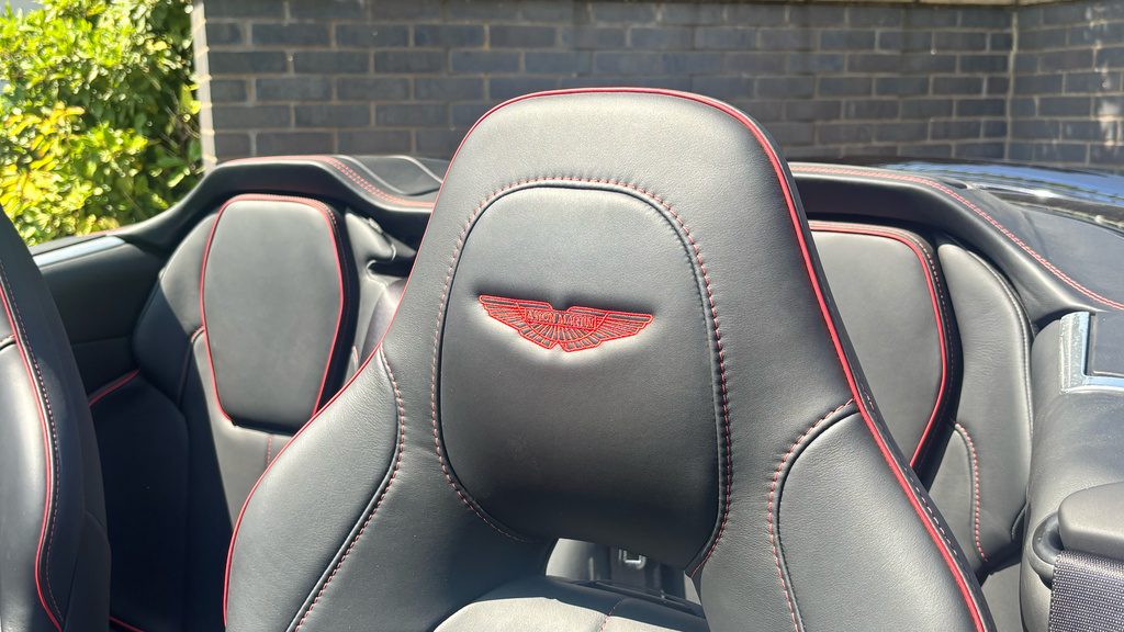 Aston Martin Vanquish 6.0L V12 Volante Black #5