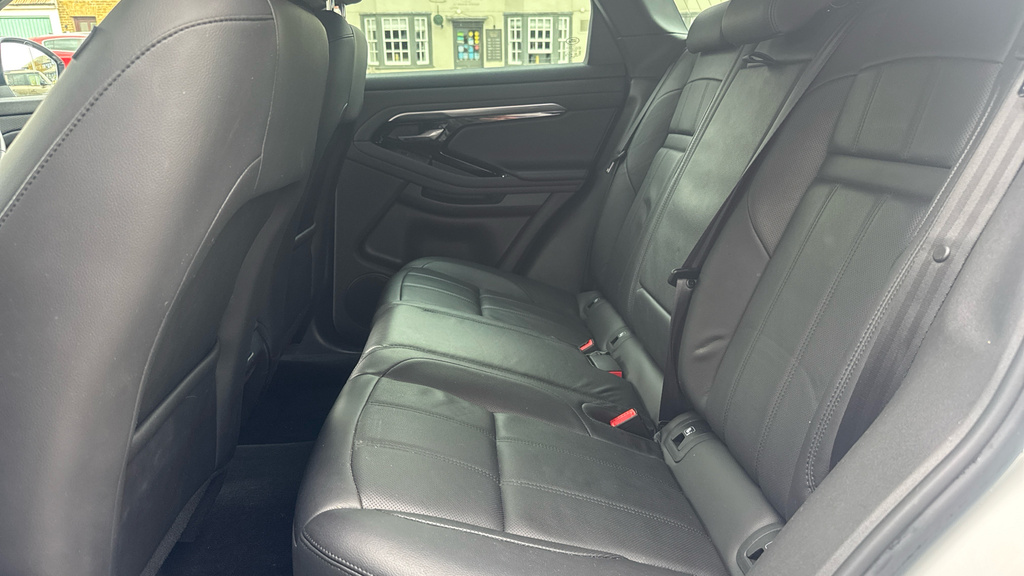 Land Rover Range Rover Evoque R-dynamic S PF22OVO White #4