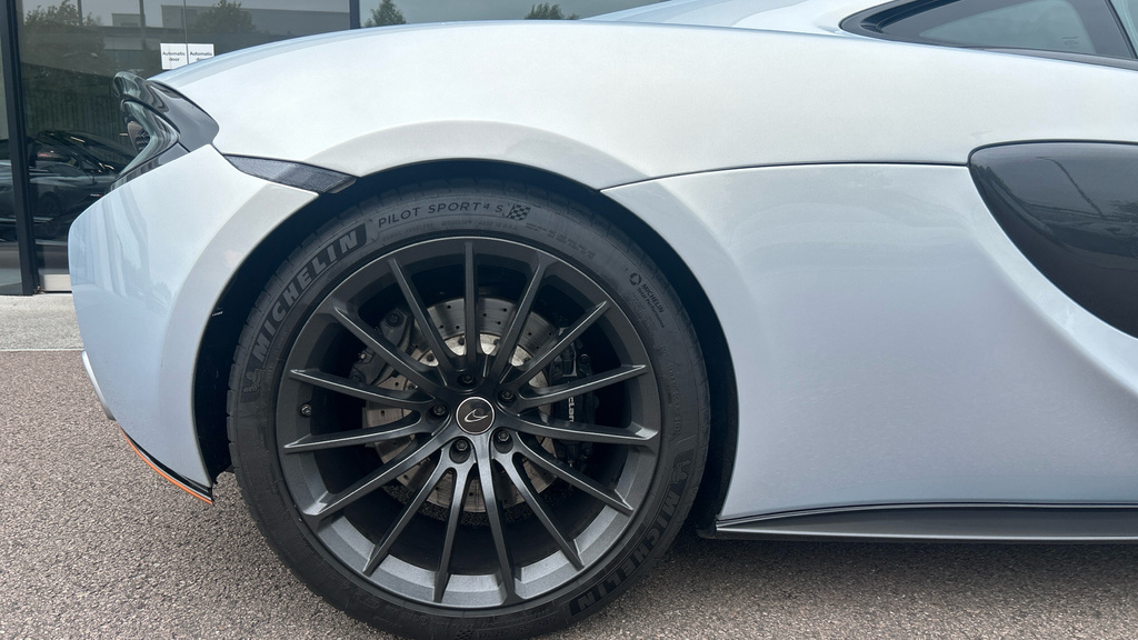 McLaren 570GT V8 Ssg White #13