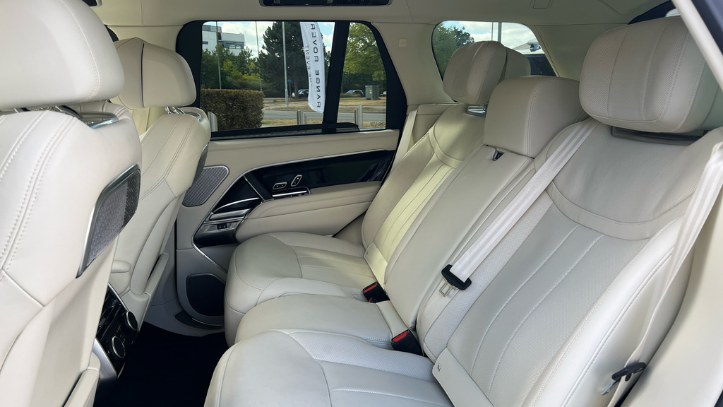 Land Rover Range Rover Autobiography White #5