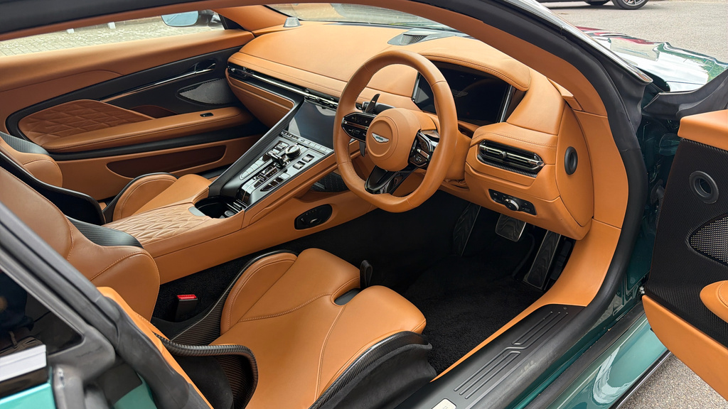 Aston Martin DB12 Coupe Green #3