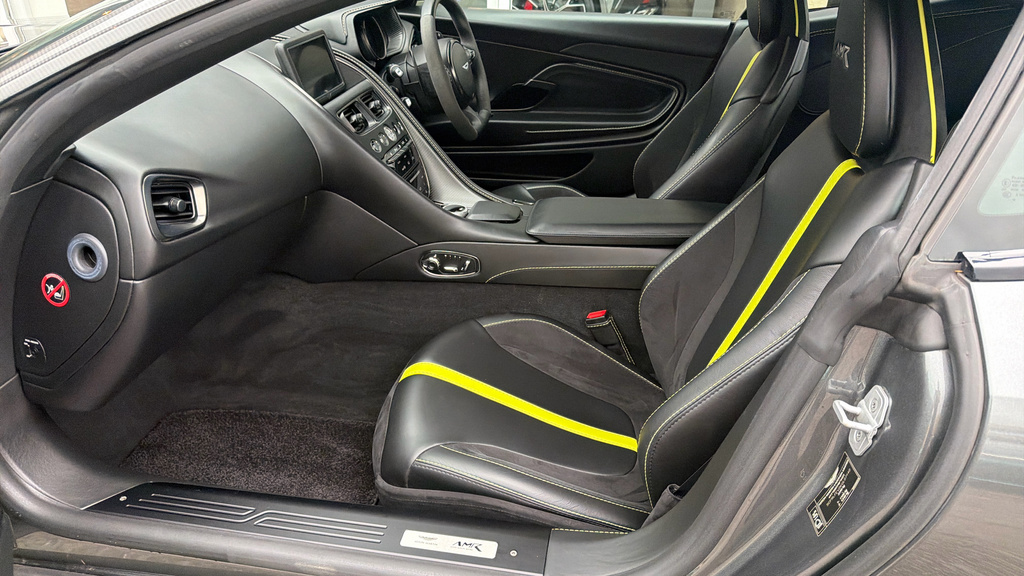 Aston Martin DB11 Db11 V8 Black #22