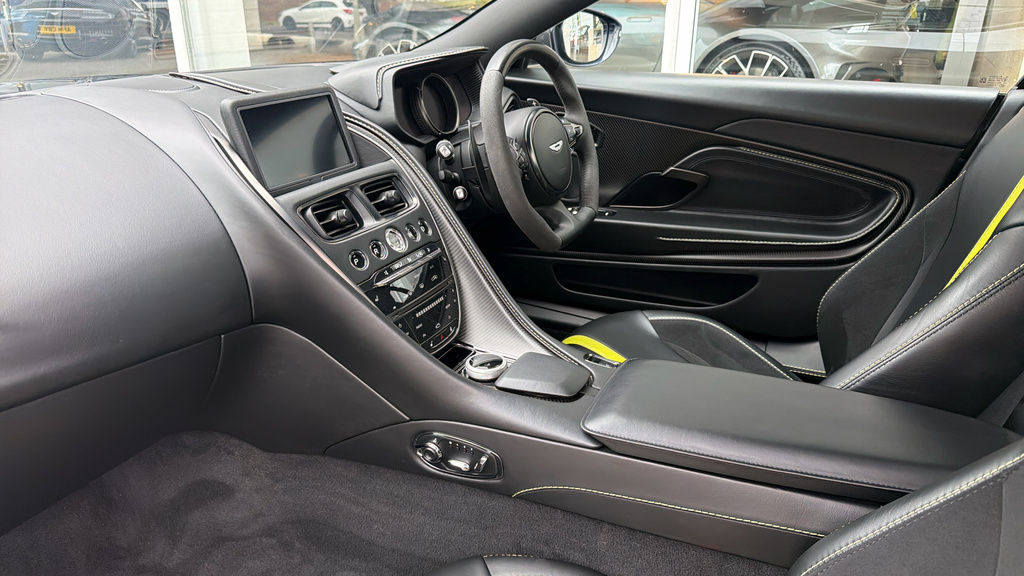 Aston Martin DB11 Db11 V8 Black #23