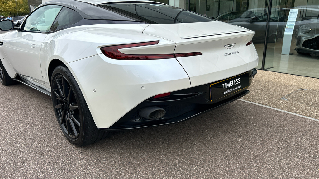 Aston Martin DB11 Db11 V12 Silver #24