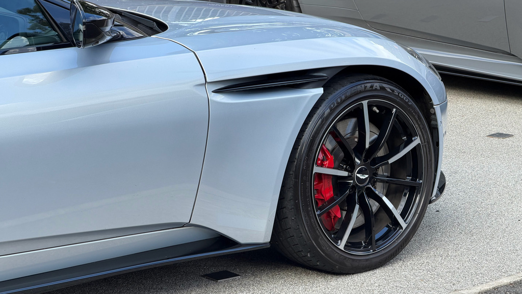 Aston Martin DB11 Db11 V8 Silver #9