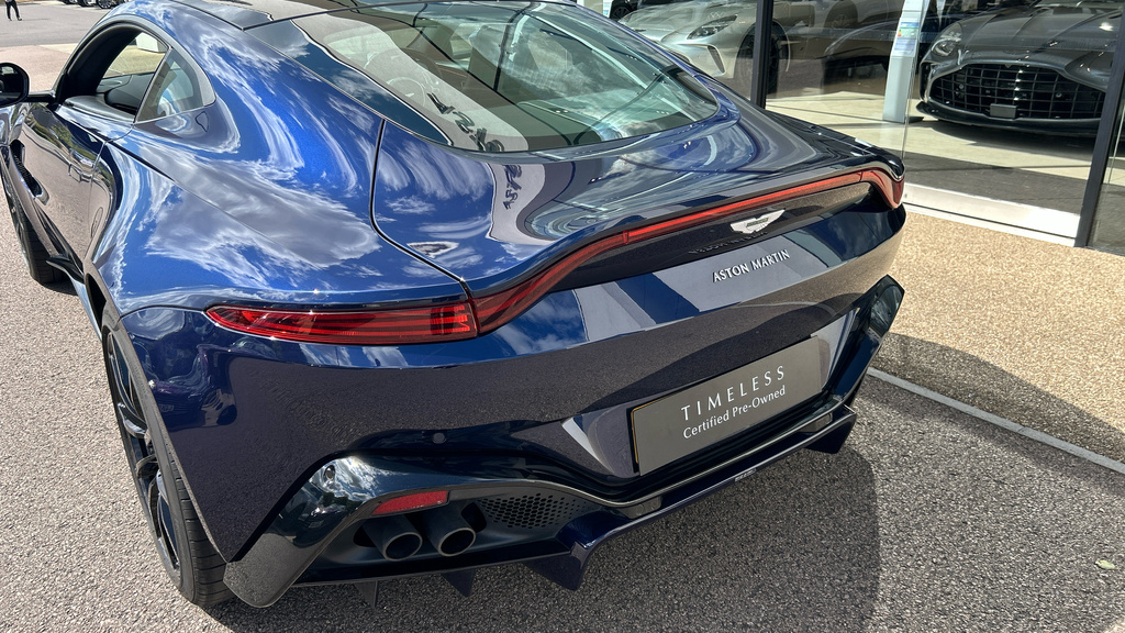 Aston Martin Vantage Zf 8 Speed Blue #17