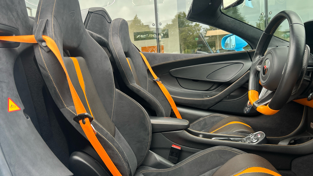 McLaren 570S 3.8L Null Blue #21