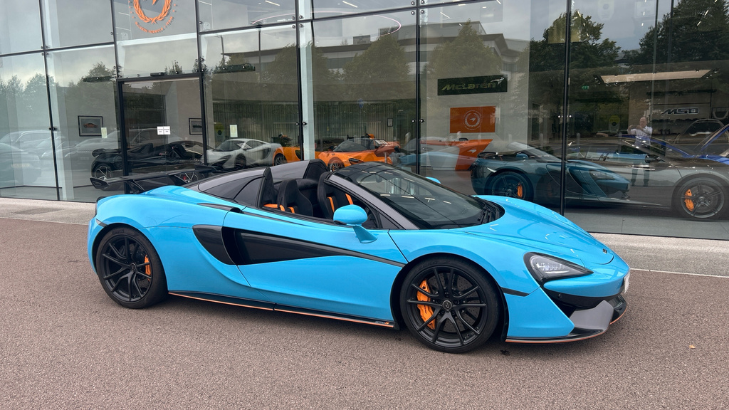 McLaren 570S 3.8L Null Blue #22