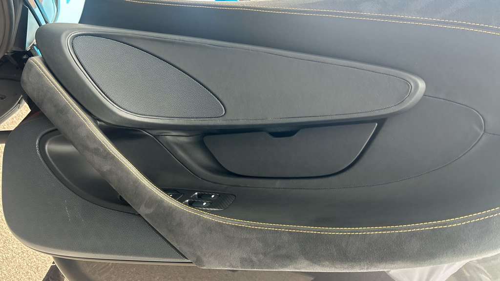 McLaren 570S 3.8L Null Blue #17