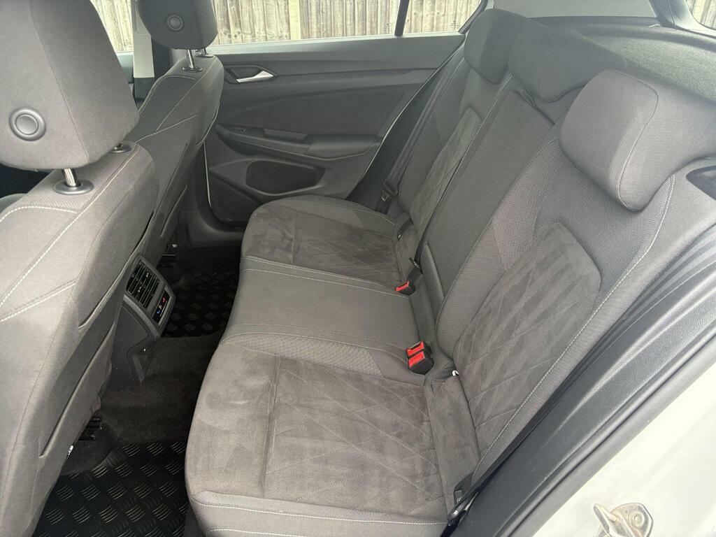 Volkswagen Golf 1.5 Etsi Mhev R-line Dsg White #22