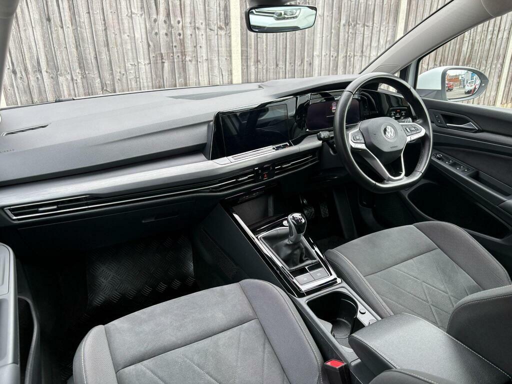 Volkswagen Golf 1.5 Etsi Mhev R-line Dsg White #8