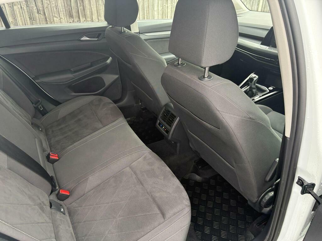 Volkswagen Golf 1.5 Etsi Mhev R-line Dsg White #14