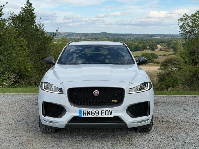 Jaguar F-Pace P300 300 Sport Suv White #3